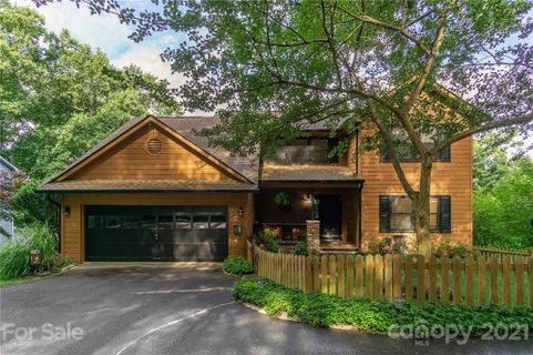 Previously sold for $623,000