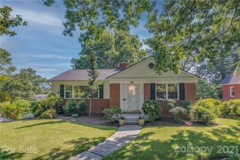 1250 Hyman Avenue sold home in Hyman Heights, Hendersonville, NC