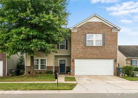 912 Skywatch Lane