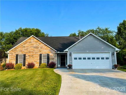 44 Cottage Ridge Road