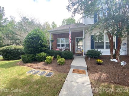 8081 Kennet Lane