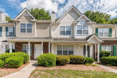 2239 Cigar Court sold home in Roxborough, Charlotte, NC