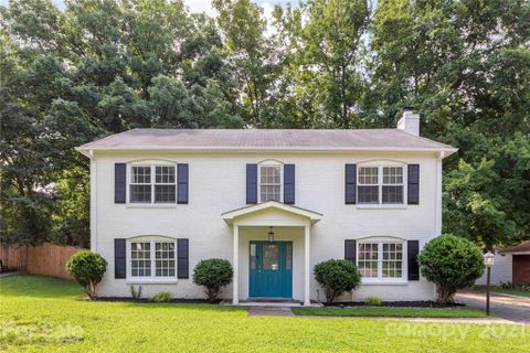 6512 Woodfield Drive sold home in Green Forest, Charlotte, NC