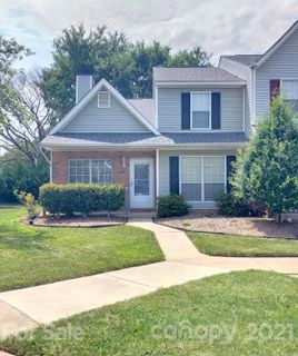 8257 Golf Ridge Drive sold home in Crestview II, Charlotte, NC