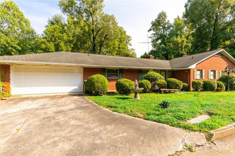 44 Louise Drive
