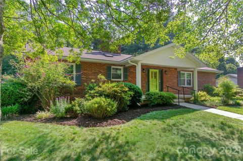 313 Woody Lane