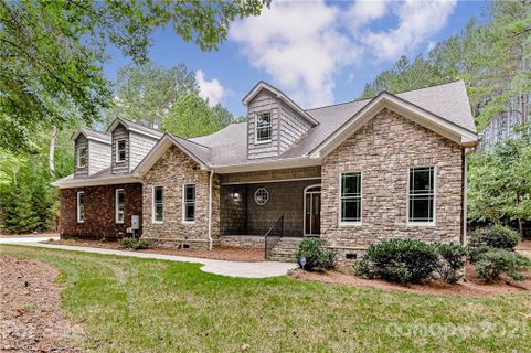 2563 Berne Lane