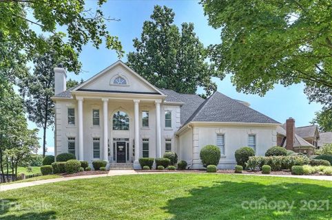 18524 Peninsula Club Drive