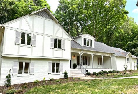 2700 Brook Hollow Road