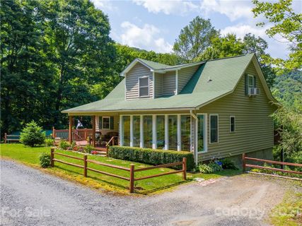 1595 Hickory Springs Road sold home in Celo Mountain Lands, Burnsville, NC