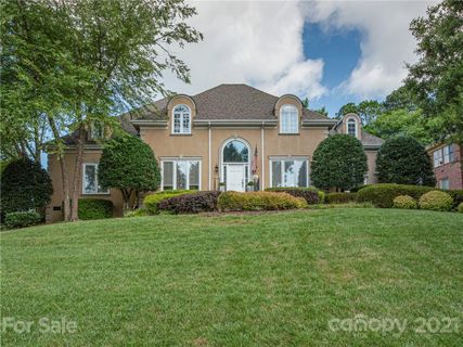 5944 Cabell View Court