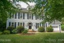 1621 5th Street Drive sold home in Hickory, SC
