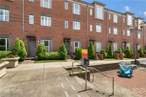 1433 Camden Road
