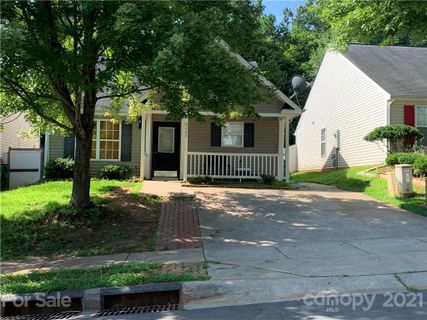 8405 Kings Creek Drive