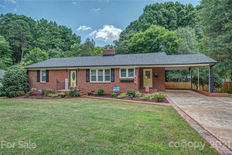 638 Downey Place