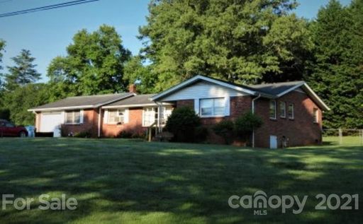 2431 17th Street sold home in Pinebrook Park, Hickory, NC
