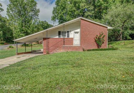 1001 Green Circle Drive