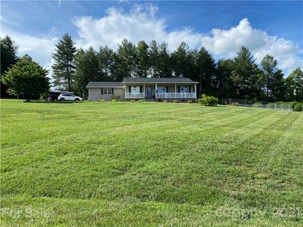 24 Moser Circle sold home in Moser Home Place Estates, Taylorsville, NC