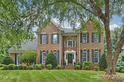 7015 Olde Sycamore Drive
