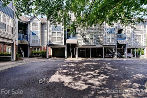 509 N Graham Street 3E