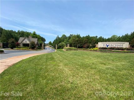 5016 Townsend Road sold home in Riverchase, Lancaster, SC