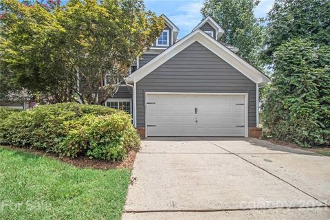 814 Mill Creek Lane