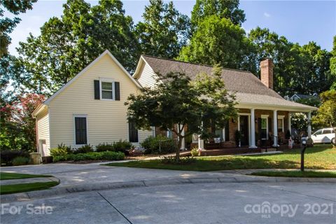 1211 Hastings Court sold home in Royal Oaks, Rock Hill, SC