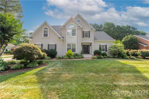 176 Lake Mist Drive