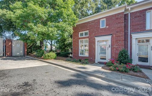 2501 Dilworth Heights Lane