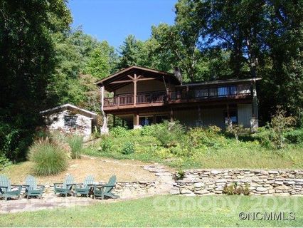 251 Island Point Road