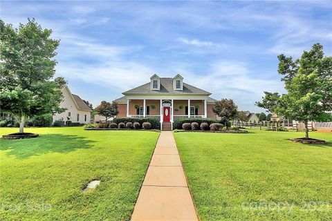 1273 Maddy Lane