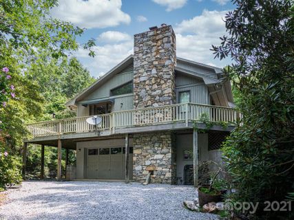 8 Red Oak Drive LO305