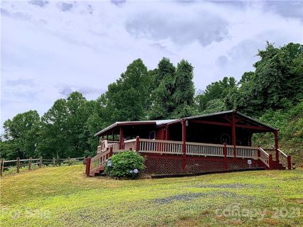645 Deerfield Drive sold home in Deerfield Meadows, Hot Springs, NC
