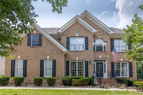 229 Forest Walk Way