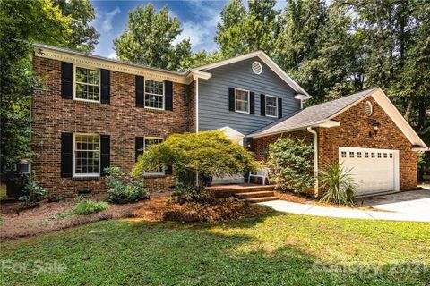 2648 Rosegate Lane