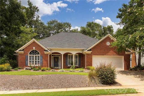 1208 Hastings Court sold home in Royal Oaks, Rock Hill, SC