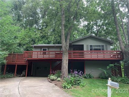 3 W Cove Road sold home in Village Park, Weaverville, NC