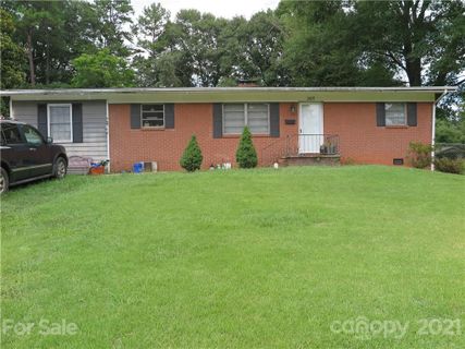 307 Gaston Avenue