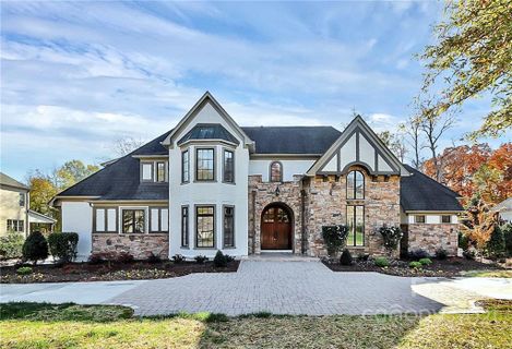 1021 Sherringham Way sold home in The Gardens On Providence, Waxhaw, NC