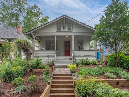 111 Montana Avenue
