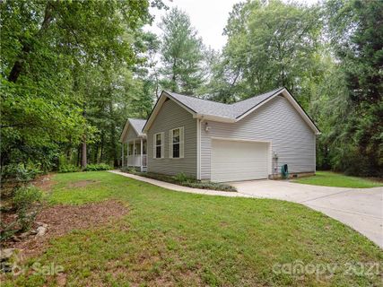 36 Partridge Berry Loop