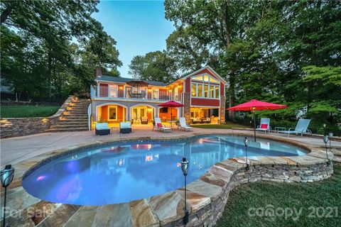 3963 Burton Lane