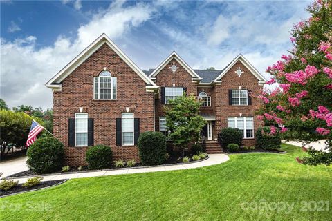 611 Carver Pond Lane