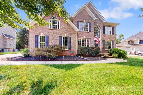 233 Forest Walk Way