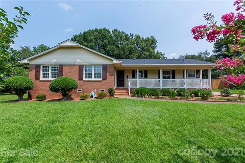 4038 Belshire Lane sold home in Belshire, Charlotte, NC