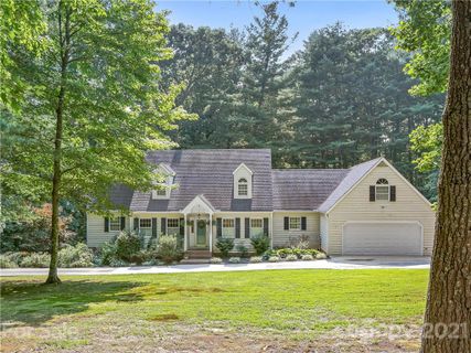 39 Franklin Farm Road sold home in Franklin Farm, Fletcher, NC