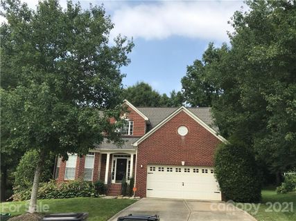 8610 Sabella Lane