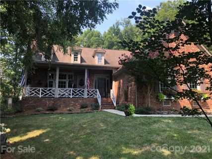 9605 Newby Lane