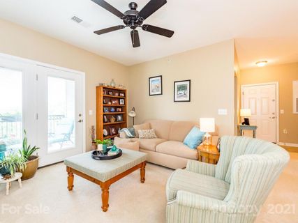 202 Brickton Village Circle 302