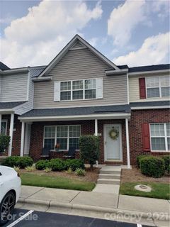 1735 Pergola Place